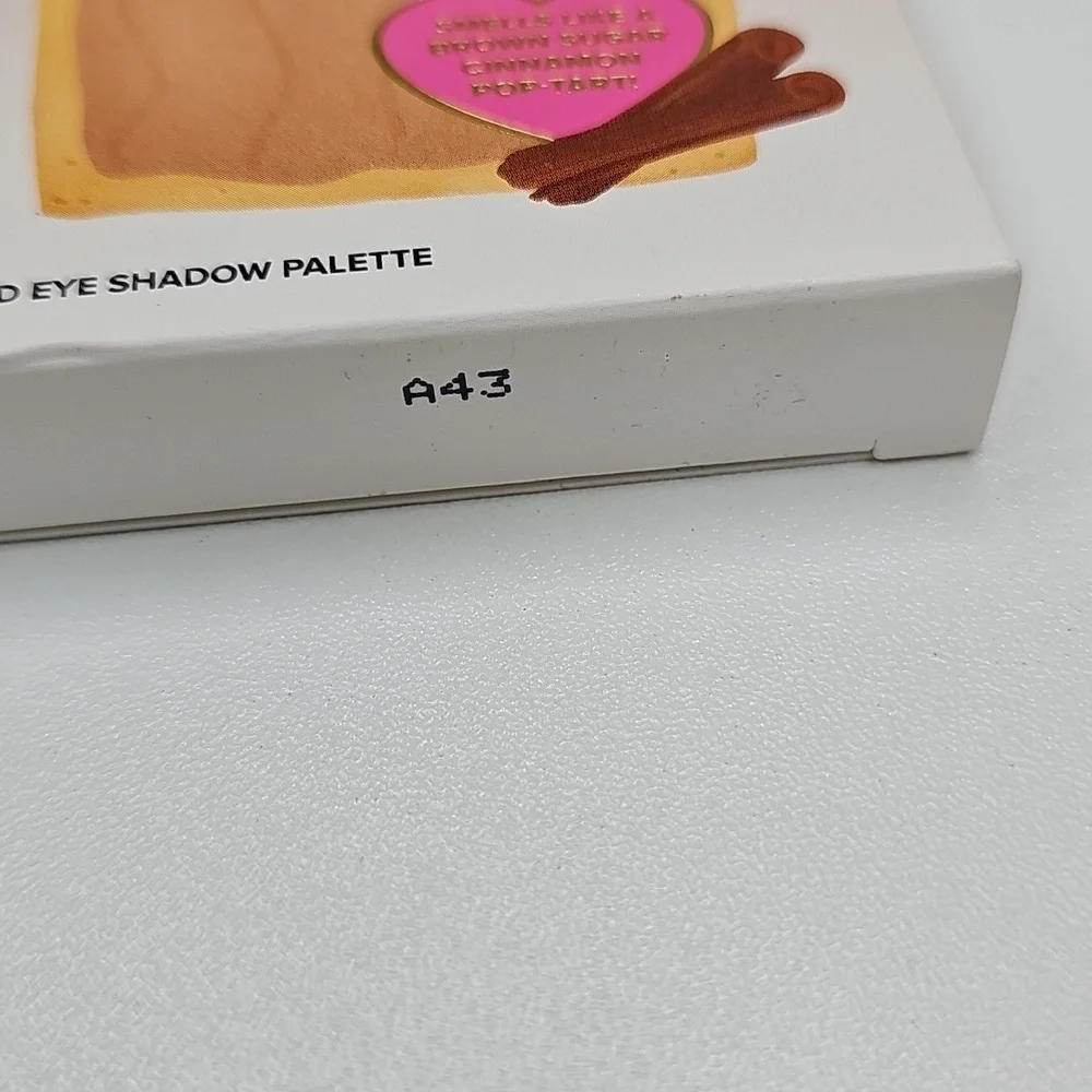NEW TOO FACED Pop Tarts Brown Sugar Cinnamon Eyeshadow Palette